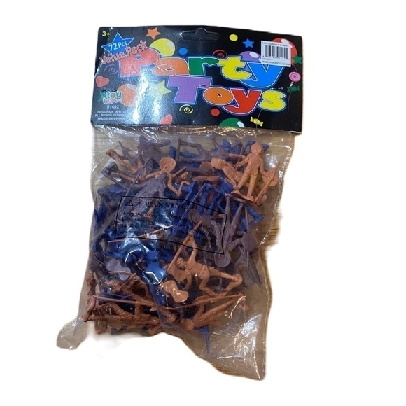 Native American Army War Recreation Pieces NEW 72 Piece Pack Kids Toy Figure - Picture 2 of 2